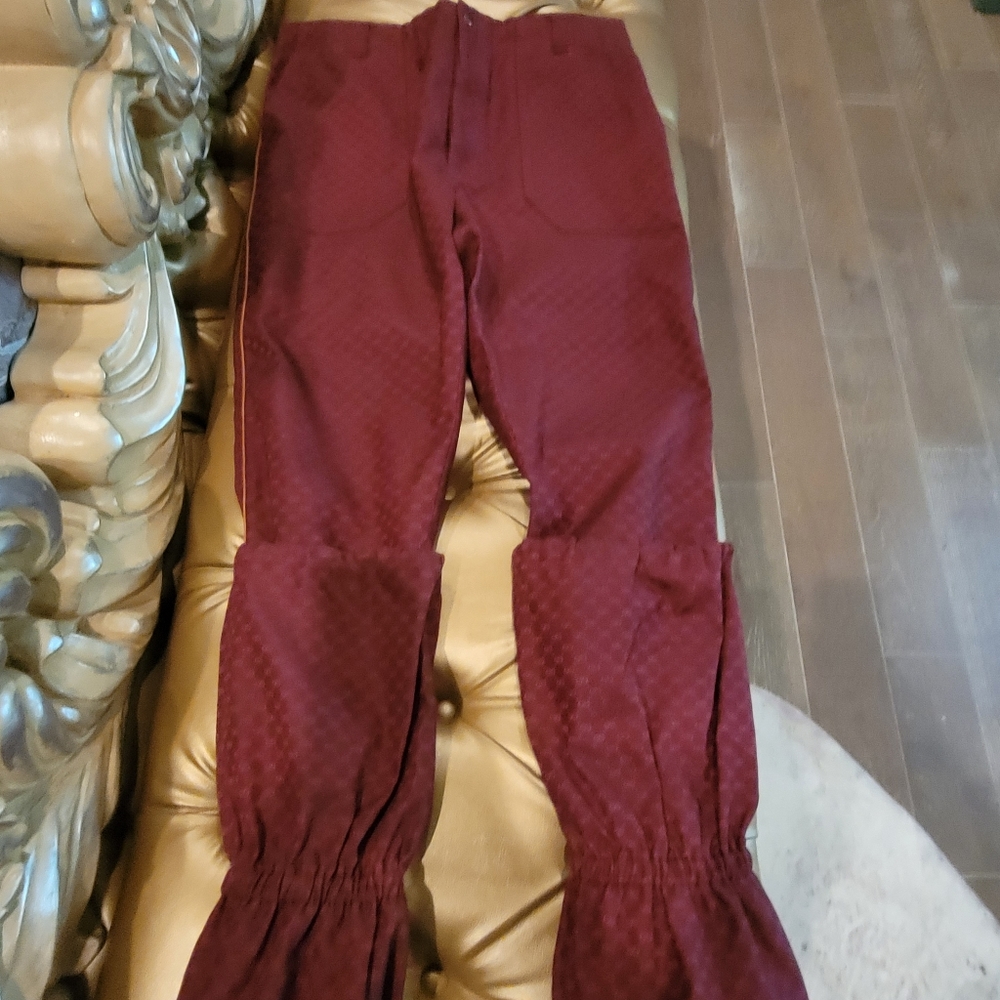 Gucci Pants, size 50, burgundy